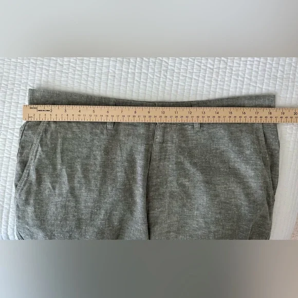 Patagonia Men’s Shorts- Size 35 - Picture 7 of 8